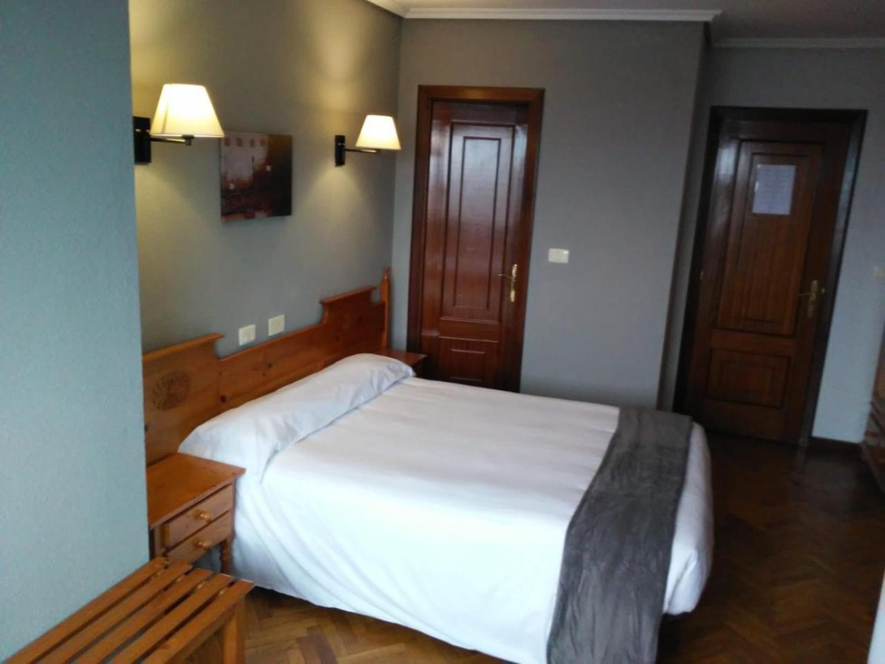 Hostal San Telmo Tui Extérieur photo