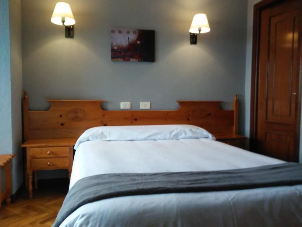 Hostal San Telmo Tui Extérieur photo
